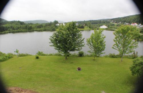 Lac Baker Hôtel | Manoir Des Lacs
