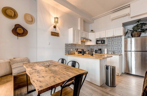 Old Quebec Appartement | Oasis rénovée à 3 chambres