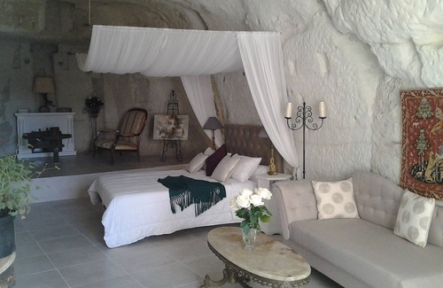 Bourre Maison | Manoir des Roches Chambre Troglo, 75 M², Chateaux de la Loire and Beauval Zoo