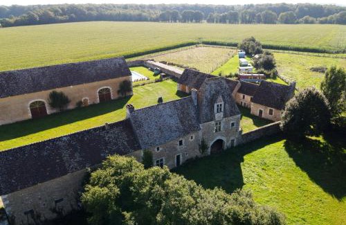 Margon Maison | Manoir du Bois Joly - Roulotte Art Déco
