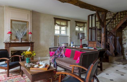 Brehal Maison | Manoir du Mesnil de Bas