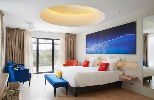 Ay Maison | Manoir Henri Giraud & Spa