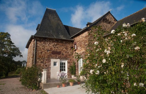 Saint-Thurial Lit Et Petit-Déjeuner | Manoir La Haie Chapeau