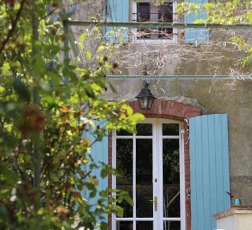 Mons Lit Et Petit-Déjeuner | Manoir la Trivalle