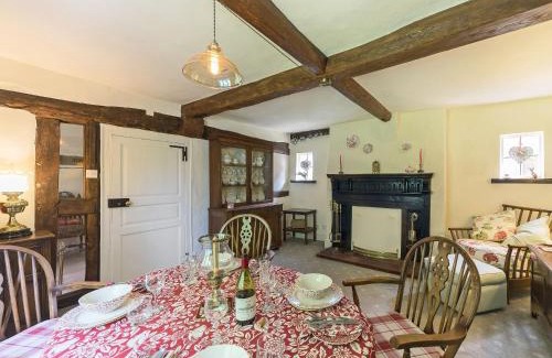 Eckington Maison | Manor Cottage