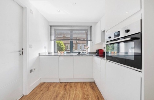 Harringay Appartement | Manor House Studio by MoreThanStays | Courtyard