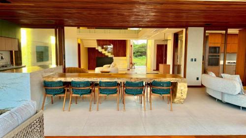 Barra do Jacuipe Maison | Mansão Pé na Areia 8 Suítes Alphaville Guarajuba