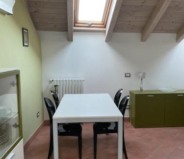 San Nicolo Appartement | Mansarda nel cuore di Novi