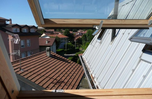 Travedona-Monate Appartement | Mansarda Travedona Monate (VA) per vacanza situata vicinissimo lago Monate e Maggiore Monate