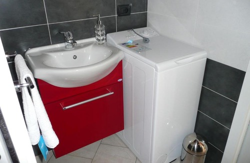 Travedona-Monate Appartement | Mansarda Travedona Monate (VA) per vacanza situata vicinissimo lago Monate e Maggiore Monate