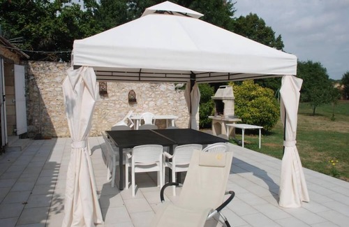 Beaumont-du-Perigord Maison | Maison de caractère avec piscine chauffée dans terrain de 1 ha