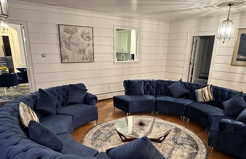 Albany Maison | Mansion in Albany 7minutes to Downtown Albany
