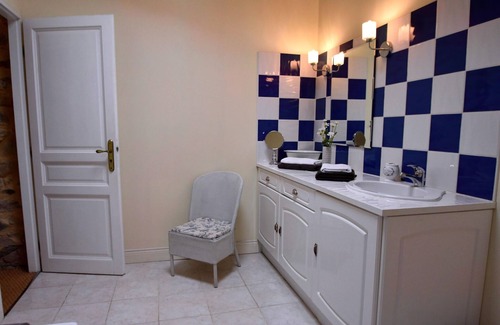 Bize-Minervois Villa | Mansion in Bize-Minervois with private pool