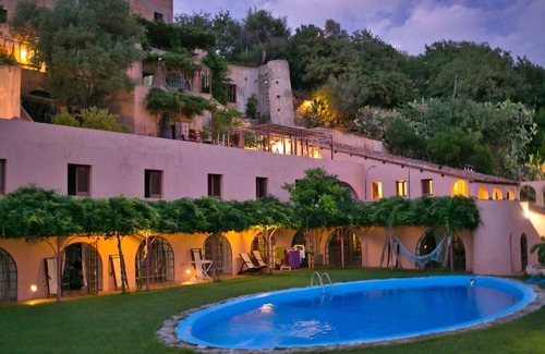 Ricadi Villa | Vieille maison de maître à Capo Vaticano avec vue sur la mer
