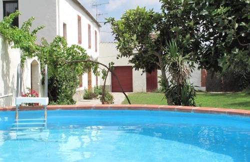 San Martin Sarroca Maison | Mansion in St Martí with Vineyards & Garden