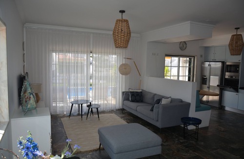 Carvoeiro Maison | Mansion with sea view at the edge of town and beach