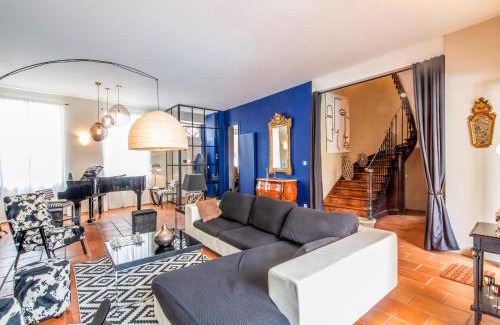 Buzet-sur-Tarn Maison | Mansion with Swimming Pool