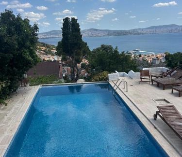 Adalar Maison | Manzaraada Tepe