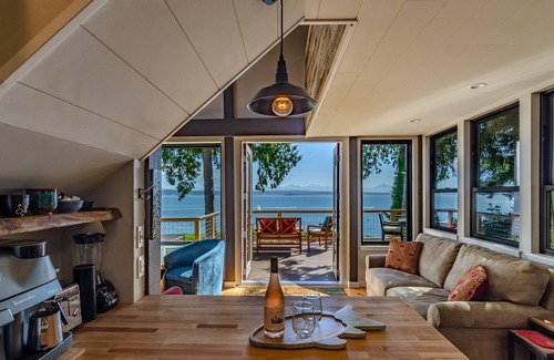 Langley Maison | Maple Cove Hideaway - Cabine face à l'océan - Près de Langley!