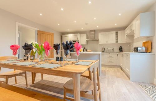 Ebrington Maison | Maple House