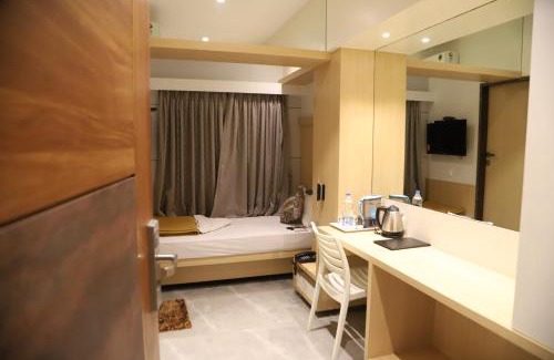 Thane West Hôtel | Maple Inn