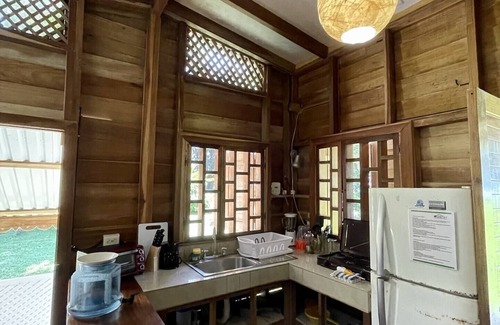 Chiguata Maison | Mar Beachfront cozy bungalow perfect for couples