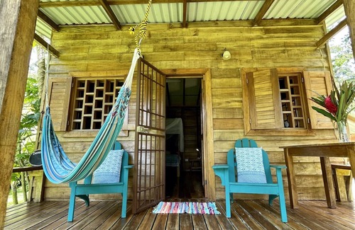 Chiguata Maison | Mar Beachfront cozy bungalow perfect for couples