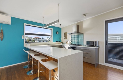 Mount Maunganui Maison | Maranui BeachSide Retreat - Mt Maunganui Home