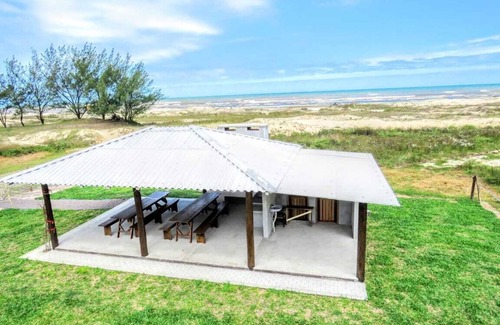 Balneario Arroio do Silva Maison | MARAVISTA. Camping - Pousada - Casa Temporada. Peace, A True Paradise.