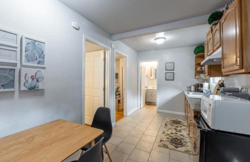 Redwood City Appartement | @ Marbella Lane 2BR House in Downtown Redwood City