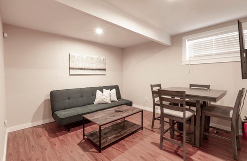 Northside Appartement | @ Marbella Lane 2BR Lower Level House in Downtown San Jose