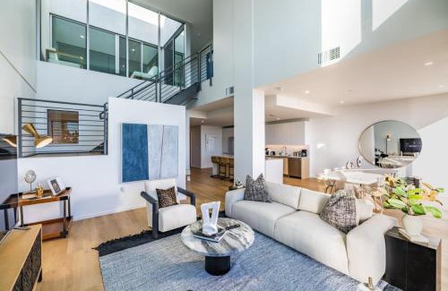 Waterfront Appartement | @ Marbella Lane - Luxurious 3BR Penthouse