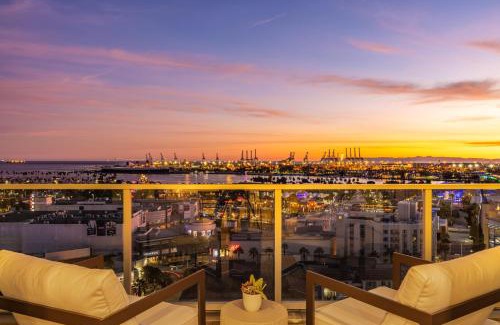 Waterfront Appartement | @ Marbella Lane - Luxurious 3BR Penthouse