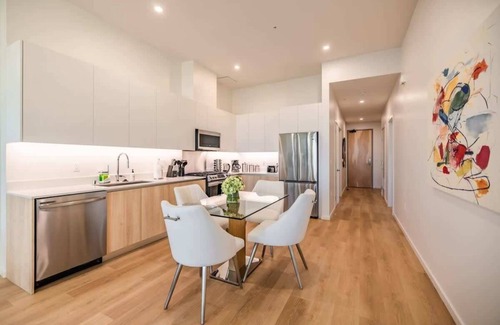 Waterfront Copropriété | @ Marbella Lane - Luxury Beachside 2BR