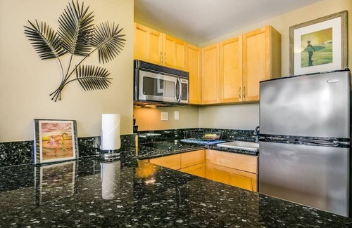 Diamond Head - Kapahulu - St. Louis Appartement | Mountain View Studio | Steps to Waikiki Beach