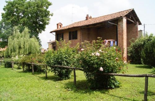 Rocchetta Tanaro Maison | Marchesi Incisa Winery Lodge
