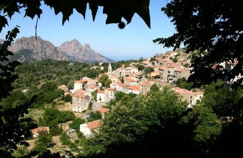 Evisa Maison | mare-monte
