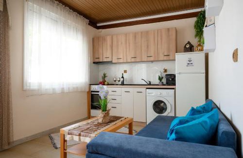 Nea Iraklia Maison | MareAntoanetta