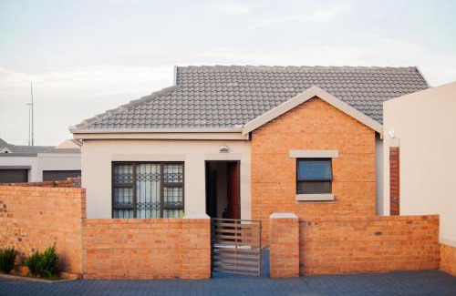 Emalahleni Maison | Marelden security estate
