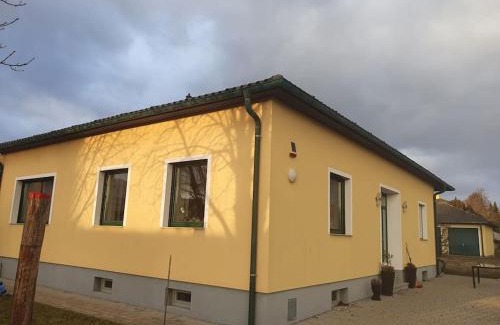 Neusiedl am See Maison | Mareli Neusiedler Stadthaus
