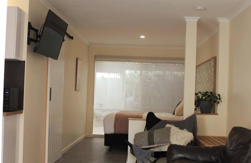 Marengo Appartement | Marengo Beach Studio 4- Pet Friendly