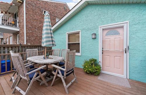 Margate City Maison | Margate Home w/Large Outdoor Kitchen