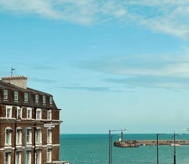 Margate Lit Et Petit-Déjeuner | Margate Manor - Rooms by the Sea