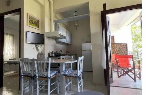 Kalamos Appartement | Margianou Seaview Apartment 2, near the beach, in Greece.
