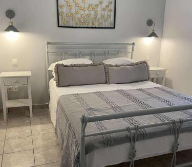 Kalamos Appartement | Margianou Seaview Apartments 3 & 4