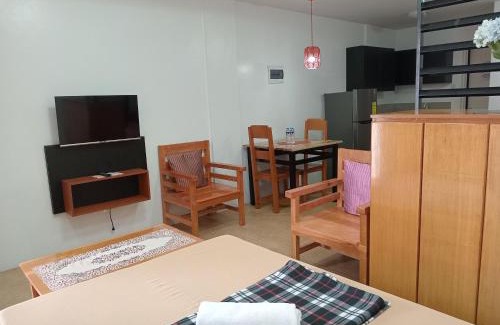 Tayabas City Hôtel | Maria Cristesa Condotel