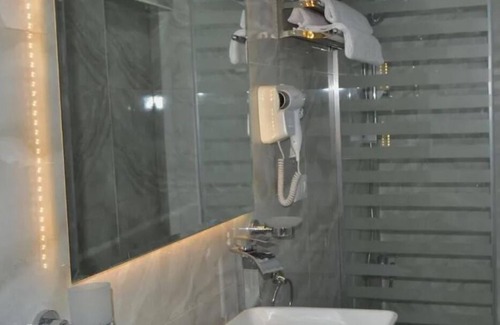 Giza Appartement | Maria Pyramids House - Superior Double or Twin Room 2