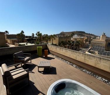 Ta' Għammar Lit Et Petit-Déjeuner | Maria's B&B
