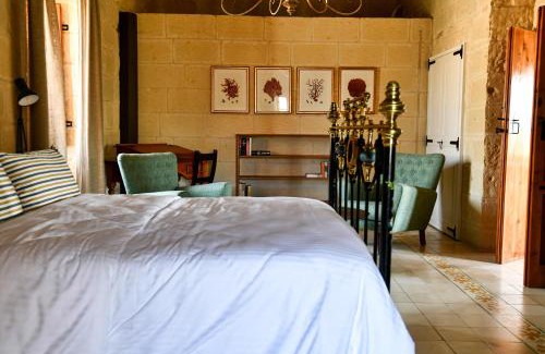 Ta' Għammar Lit Et Petit-Déjeuner | Maria's B&B