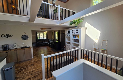 New Ipswich Maison | Marians Place Mountain Lake Escape!